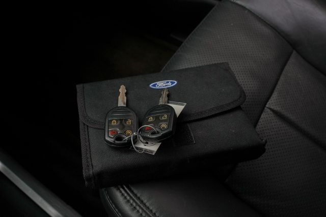 2013 Ford F-150 Platinum CREW CAB RWD / REGULAR SERVICE / LOADED | Austin, TX | Rocky Mountain Truck Stop Austin