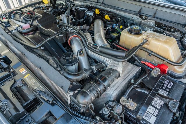 2013 Ford F-250 Super Duty Lariat ULTIMATE 4X4 W/ UPGRADES / CLEAN CARFAX | Austin, TX | Rocky Mountain Truck Stop Austin