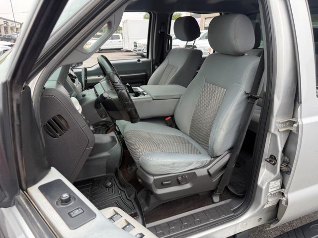 2013 Ford F-250 XLT 4X4 6.7L DIESEL W/ FX4 PKG 