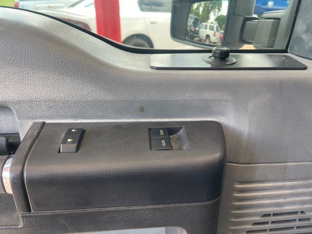 2013 Ford F-350 Super Duty XL