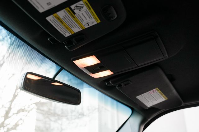 2013 Ford F-350 Super Duty Platinum 4X4 W/ UPGRADES / LOADED / LEATHER NAV | Austin, TX | Rocky Mountain Truck Stop Austin 2013 Ford F-350 Super Duty Platinum 4X4 W/ UPGRADES / LOADED / LEATHER NAV | Austin, TX | Rocky Mountain Truck Stop Austin