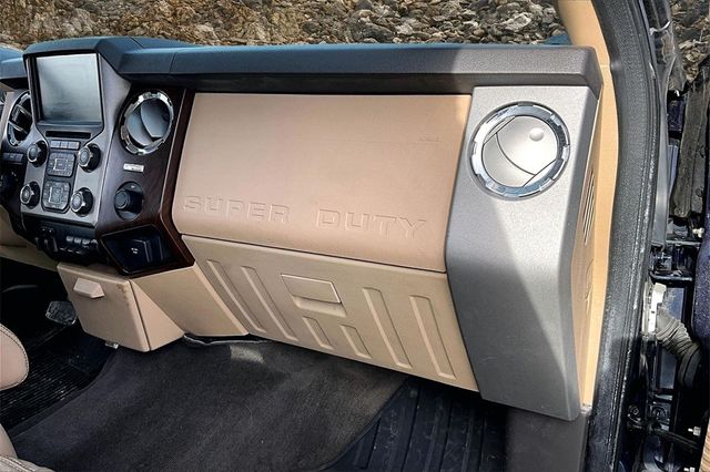 2013 Ford F-350 Super Duty Lariat