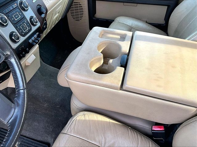 2013 Ford F-350 Super Duty Lariat