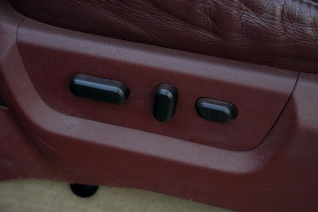 2013 Ford F-450 Super Duty King Ranch FX4 / LOADED / 1 TEXAS OWNER | Austin, TX | Rocky Mountain Truck Stop Austin 2013 Ford F-450 Super Duty King Ranch FX4 / LOADED / 1 TEXAS OWNER | Austin, TX | Rocky Mountain Truck Stop Austin