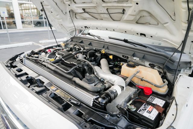 2013 Ford F-450 Super Duty King Ranch FX4 / LOADED / 1 TEXAS OWNER | Austin, TX | Rocky Mountain Truck Stop Austin