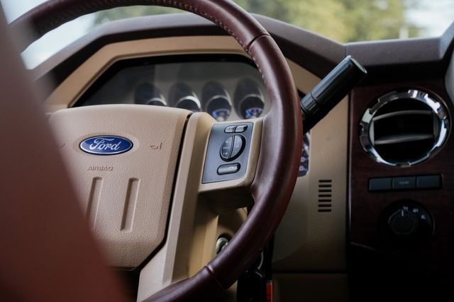 2013 Ford F-450 Super Duty King Ranch FX4 / LOADED / 1 TEXAS OWNER | Austin, TX | Rocky Mountain Truck Stop Austin