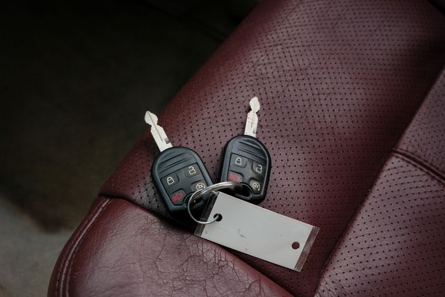 2013 Ford F-450 Super Duty King Ranch FX4 / LOADED / 1 TEXAS OWNER | Austin, TX | Rocky Mountain Truck Stop Austin