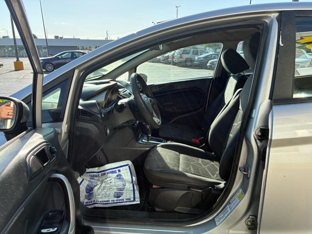 2013 Ford Fiesta SE
