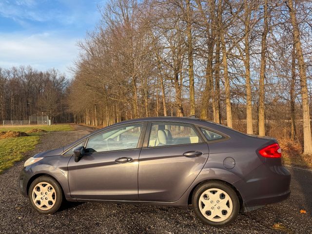 2013 Ford Fiesta S