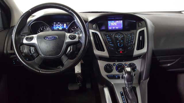 2013 Ford Focus SE | Carrollton, TX | Legend Motorcars of Carrollton 2013 Ford Focus SE | Carrollton, TX | Legend Motorcars of Carrollton