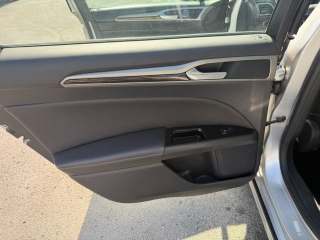 2013 Ford Fusion SE | Nashville, TN | Auto Mart Used Cars Inc.