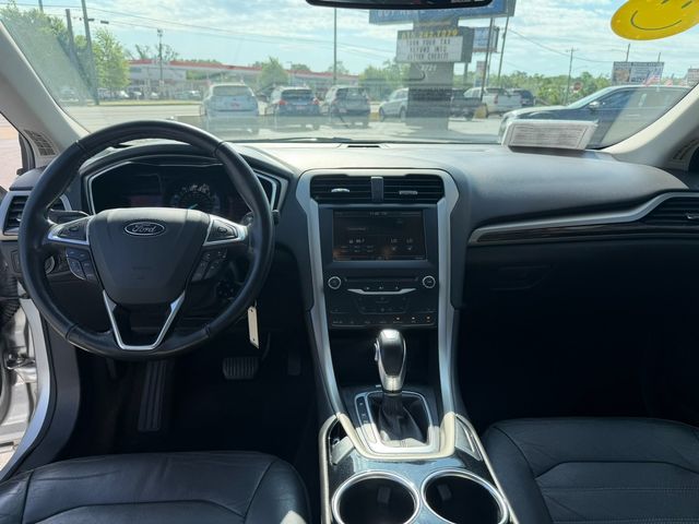 2013 Ford Fusion SE | Nashville, TN | Auto Mart Used Cars Inc.