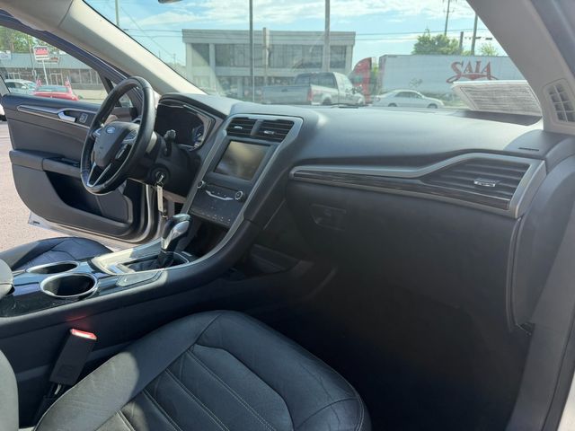 2013 Ford Fusion SE | Nashville, TN | Auto Mart Used Cars Inc.