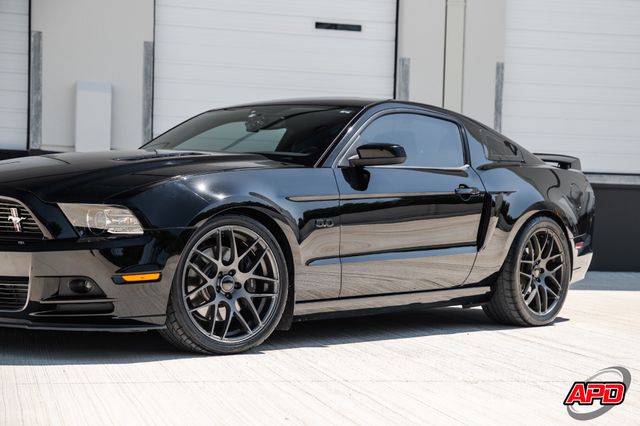 2013 Ford Mustang GT Premium 2013 Ford Mustang GT Premium