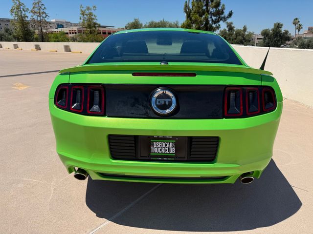 2013 Ford Mustang GT Premium