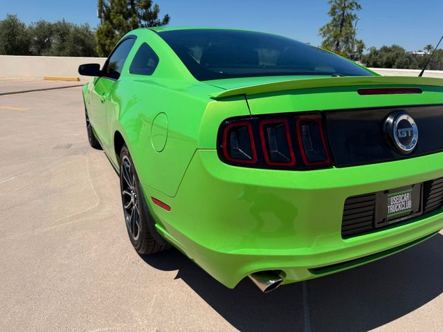 2013 Ford Mustang GT Premium