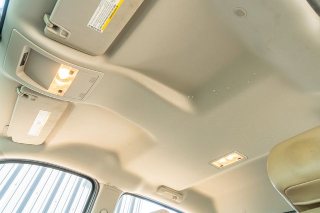 2013 GMC Sierra 1500 SLE White Diamond Edition / WELL SERVICED / RWD | Austin, TX | Rocky Mountain Truck Stop Austin 2013 GMC Sierra 1500 SLE White Diamond Edition / WELL SERVICED / RWD | Austin, TX | Rocky Mountain Truck Stop Austin