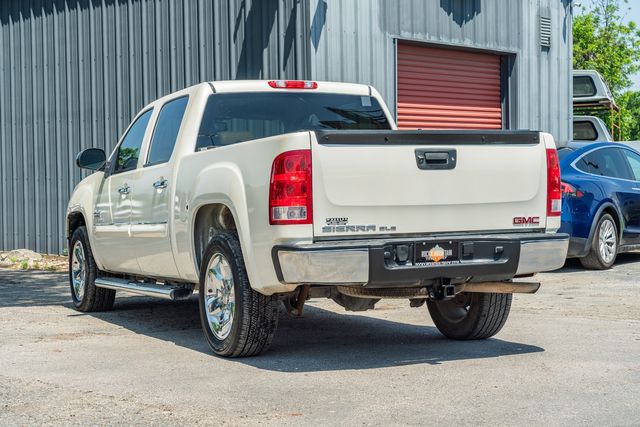 2013 GMC Sierra 1500 SLE White Diamond Edition / WELL SERVICED / RWD | Austin, TX | Rocky Mountain Truck Stop Austin 2013 GMC Sierra 1500 SLE White Diamond Edition / WELL SERVICED / RWD | Austin, TX | Rocky Mountain Truck Stop Austin