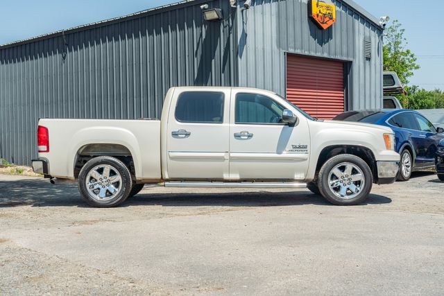 2013 GMC Sierra 1500 SLE White Diamond Edition / WELL SERVICED / RWD | Austin, TX | Rocky Mountain Truck Stop Austin 2013 GMC Sierra 1500 SLE White Diamond Edition / WELL SERVICED / RWD | Austin, TX | Rocky Mountain Truck Stop Austin