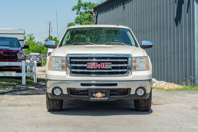 2013 GMC Sierra 1500 SLE White Diamond Edition / WELL SERVICED / RWD | Austin, TX | Rocky Mountain Truck Stop Austin 2013 GMC Sierra 1500 SLE White Diamond Edition / WELL SERVICED / RWD | Austin, TX | Rocky Mountain Truck Stop Austin