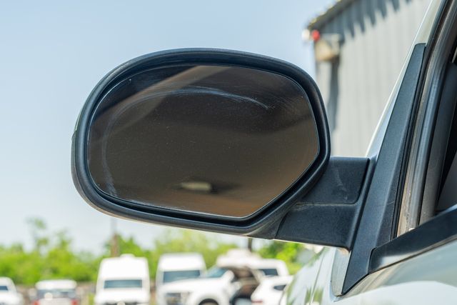 2013 GMC Sierra 1500 SLE White Diamond Edition / WELL SERVICED / RWD | Austin, TX | Rocky Mountain Truck Stop Austin 2013 GMC Sierra 1500 SLE White Diamond Edition / WELL SERVICED / RWD | Austin, TX | Rocky Mountain Truck Stop Austin