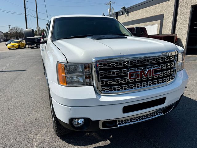 2013 GMC Sierra 2500HD DENALI 4X4 6.6L DIESEL 