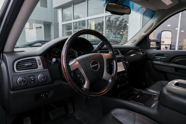 2013 GMC Sierra 3500HD Denali CREW CAB LONG BED DRW 4X4 / CLEAN CARFAX | Austin, TX | Rocky Mountain Truck Stop Austin 2013 GMC Sierra 3500HD Denali CREW CAB LONG BED DRW 4X4 / CLEAN CARFAX | Austin, TX | Rocky Mountain Truck Stop Austin