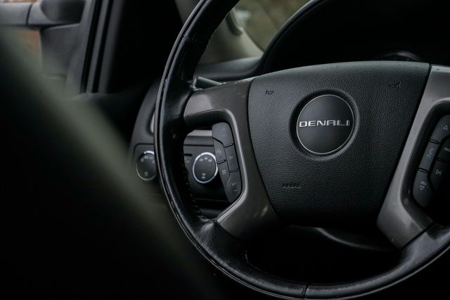 2013 GMC Sierra 3500HD Denali CREW CAB LONG BED DRW 4X4 / CLEAN CARFAX | Austin, TX | Rocky Mountain Truck Stop Austin 2013 GMC Sierra 3500HD Denali CREW CAB LONG BED DRW 4X4 / CLEAN CARFAX | Austin, TX | Rocky Mountain Truck Stop Austin