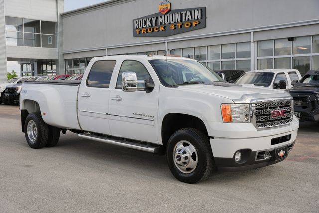 2013 GMC Sierra 3500HD Denali CREW CAB LONG BED DRW 4X4 / REGULAR SERVICE | Austin, TX | Rocky Mountain Truck Stop Austin