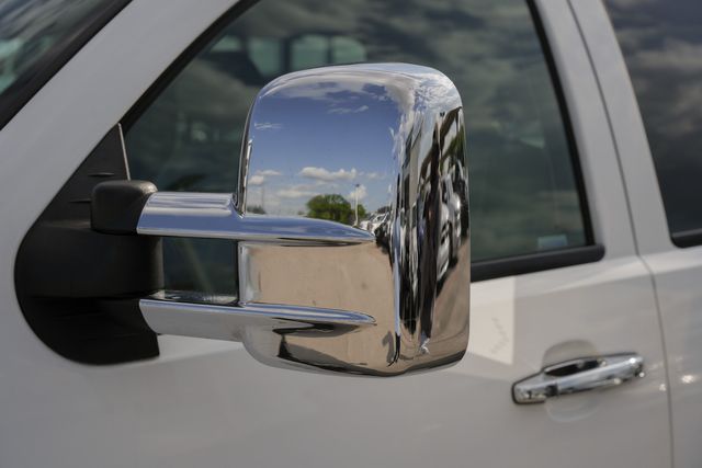 2013 GMC Sierra 3500HD Denali CREW CAB LONG BED DRW 4X4 / REGULAR SERVICE | Austin, TX | Rocky Mountain Truck Stop Austin 2013 GMC Sierra 3500HD Denali CREW CAB LONG BED DRW 4X4 / REGULAR SERVICE | Austin, TX | Rocky Mountain Truck Stop Austin