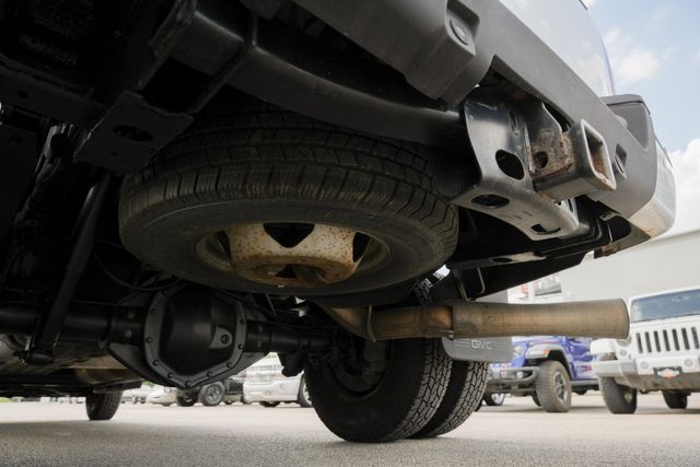 2013 GMC Sierra 3500HD Denali CREW CAB LONG BED DRW 4X4 / REGULAR SERVICE | Austin, TX | Rocky Mountain Truck Stop Austin