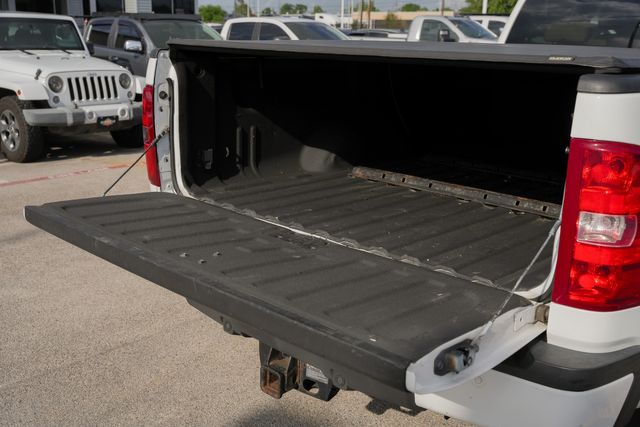 2013 GMC Sierra 3500HD Denali CREW CAB LONG BED DRW 4X4 / REGULAR SERVICE | Austin, TX | Rocky Mountain Truck Stop Austin 2013 GMC Sierra 3500HD Denali CREW CAB LONG BED DRW 4X4 / REGULAR SERVICE | Austin, TX | Rocky Mountain Truck Stop Austin