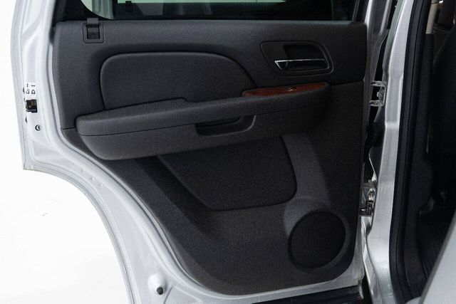 2013 GMC Yukon SLE 4x2 4dr SUV | Houston, TX | Houston Auto Credit 2013 GMC Yukon SLE 4x2 4dr SUV | Houston, TX | Houston Auto Credit