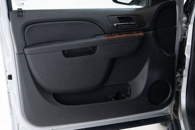 2013 GMC Yukon SLE 4x2 4dr SUV | Houston, TX | Houston Auto Credit