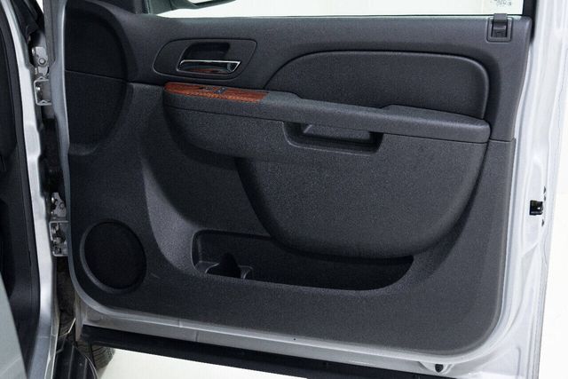 2013 GMC Yukon SLE 4x2 4dr SUV | Houston, TX | Houston Auto Credit 2013 GMC Yukon SLE 4x2 4dr SUV | Houston, TX | Houston Auto Credit