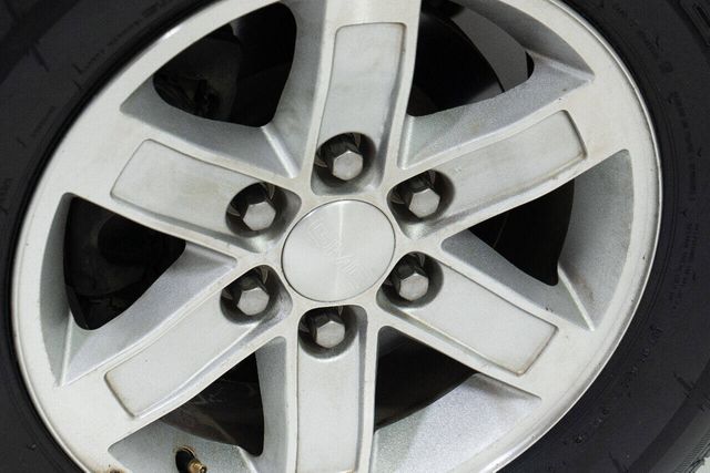 2013 GMC Yukon SLE 4x2 4dr SUV | Houston, TX | Houston Auto Credit 2013 GMC Yukon SLE 4x2 4dr SUV | Houston, TX | Houston Auto Credit