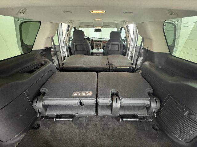 2013 GMC Yukon SLE 4x2 4dr SUV | Houston, TX | Houston Auto Credit 2013 GMC Yukon SLE 4x2 4dr SUV | Houston, TX | Houston Auto Credit