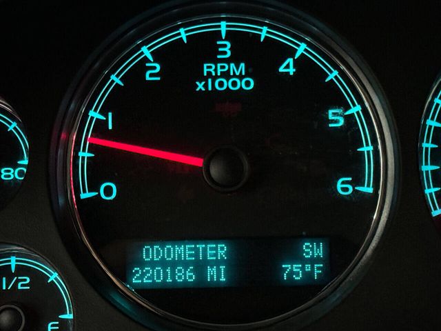 2013 GMC Yukon SLE 4x2 4dr SUV | Houston, TX | Houston Auto Credit