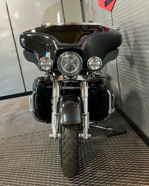 2013 Harley-Davidson Electra Glide CVO Ultra Classic 110th Anniversary Edition | Fort Worth, TX | TX Toy Sales 2013 Harley-Davidson Electra Glide CVO Ultra Classic 110th Anniversary Edition | Fort Worth, TX | TX Toy Sales