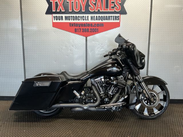 2013 Harley-Davidson Street Glide Base | Fort Worth, TX | TX Toy Sales 2013 Harley-Davidson Street Glide Base | Fort Worth, TX | TX Toy Sales