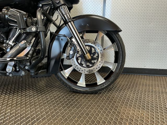 2013 Harley-Davidson Street Glide Base | Fort Worth, TX | TX Toy Sales 2013 Harley-Davidson Street Glide Base | Fort Worth, TX | TX Toy Sales