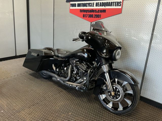 2013 Harley-Davidson Street Glide Base | Fort Worth, TX | TX Toy Sales
