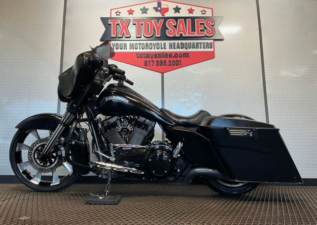 2013 Harley-Davidson Street Glide Base | Fort Worth, TX | TX Toy Sales 2013 Harley-Davidson Street Glide Base | Fort Worth, TX | TX Toy Sales