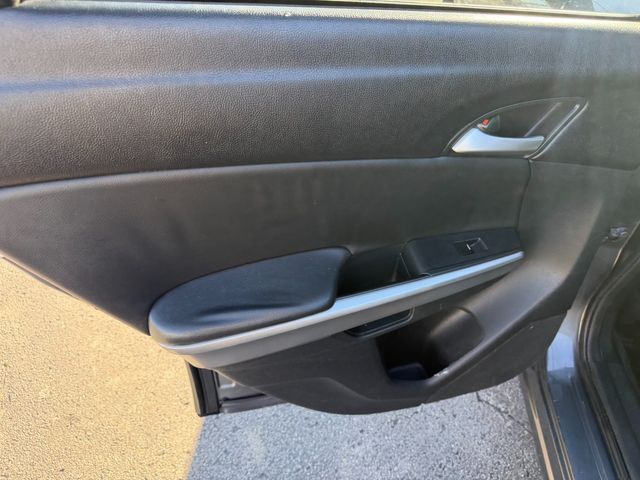 2013 Honda Crosstour EX V6 | Nashville, TN | Auto Mart Used Cars Inc. 2013 Honda Crosstour EX V6 | Nashville, TN | Auto Mart Used Cars Inc.