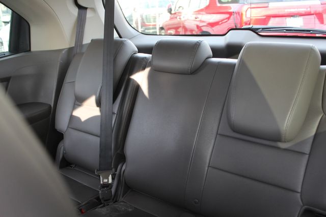 2013 Honda Odyssey EX-L | Granite City, Illinois | MasterCars Company Inc. 2013 Honda Odyssey EX-L | Granite City, Illinois | MasterCars Company Inc.