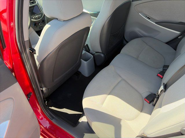 2013 Hyundai ACCENT GS