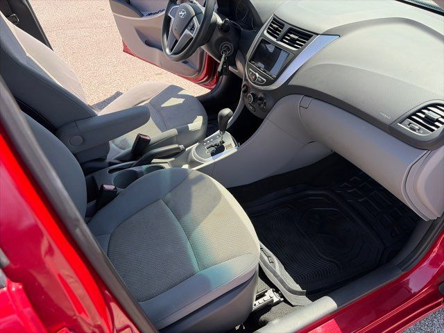 2013 Hyundai ACCENT GS