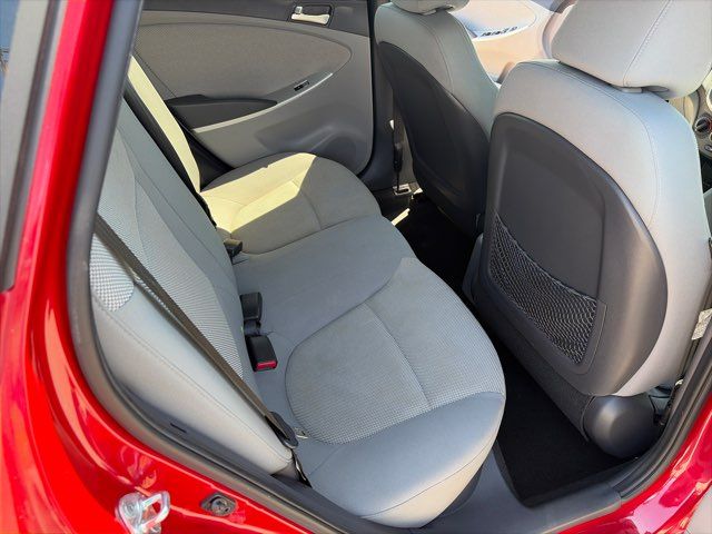 2013 Hyundai ACCENT GS