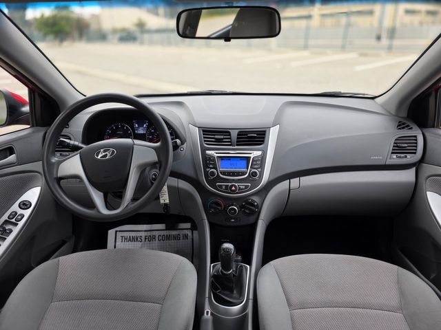 2013 Hyundai ACCENT GS 2013 Hyundai ACCENT GS
