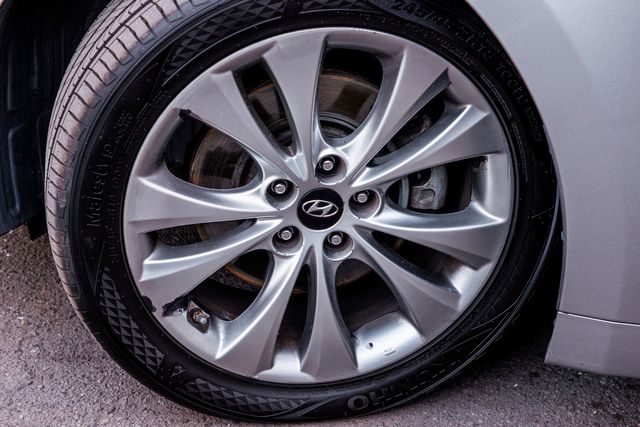 2013 Hyundai Azera Base | Van Nuys, CA | Stellar Auto INC. 2013 Hyundai Azera Base | Van Nuys, CA | Stellar Auto INC.